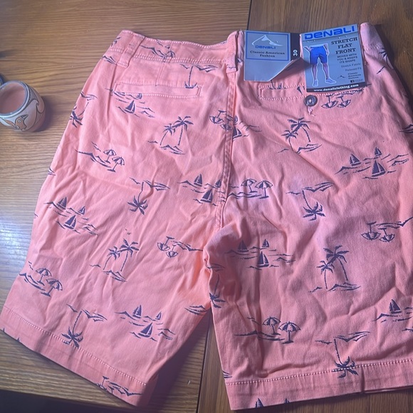 Denali men’s shorts size 30 - Picture 2 of 4